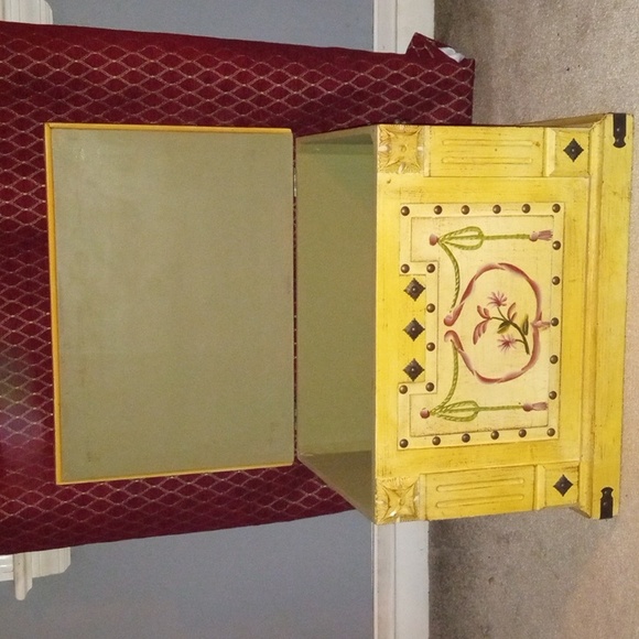 Vintage Chinese Painted Blanket Chest - Picture 2 of 6